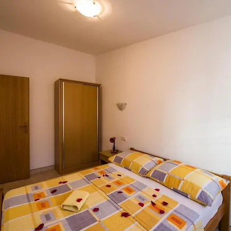 Apartmani Ivan Pisak Exterior photo