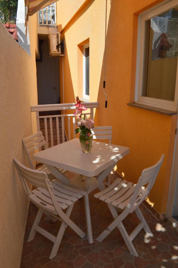 Ivan Apartment Pisak
